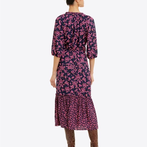 NWOT Draper James Martina Popover Midi Dress Navy Cherry Blossom - Picture 2 of 9